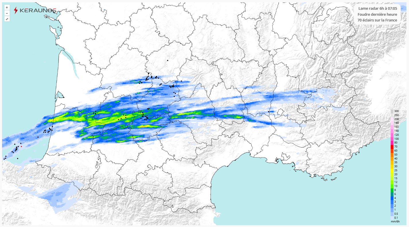<p>Des orages ont circulé la nuit dernière entre Aquitaine et Occitanie, avec 1200 éclairs détectés et des pluies localement fortes, notamment dans le Tarn-et-Garonne, secteur de Meauzac (40 à 50 mm en peu de temps).</p>