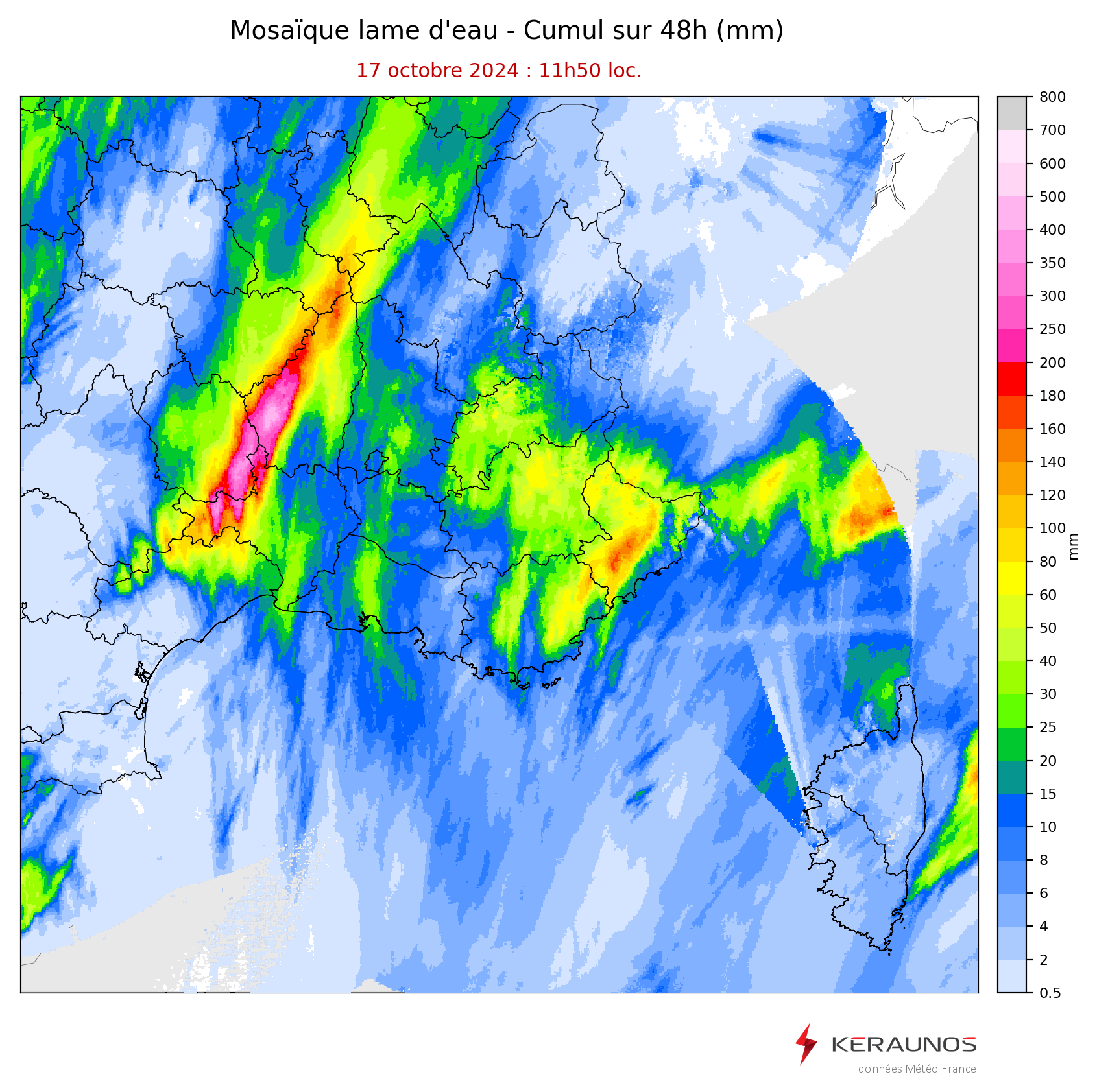 <p>A 12h, la superficie des fortes lames d'eau est remarquable. Il est relevé 618 mm à Mayres (780 mm à la station VP2 Infoclimat de la Croix de Bauzon). On relève également plus de 200 à 250 mm sur l'extrême est de la Haute-Loire (sources de la Loire et du Lignon), 150 mm sur le Pilat (source du Gier).</p>