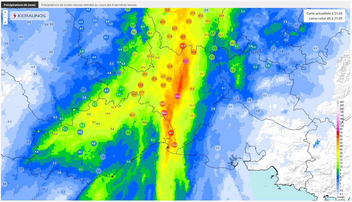 <p>De fortes pluies concernent le Gard en cette fin de journée. 30 à 60 mm ont été relevés au cours des 6 dernières heures sur un axe le Grau-du-Roi / Collorgues / Méjannes-le-Clap.</p>