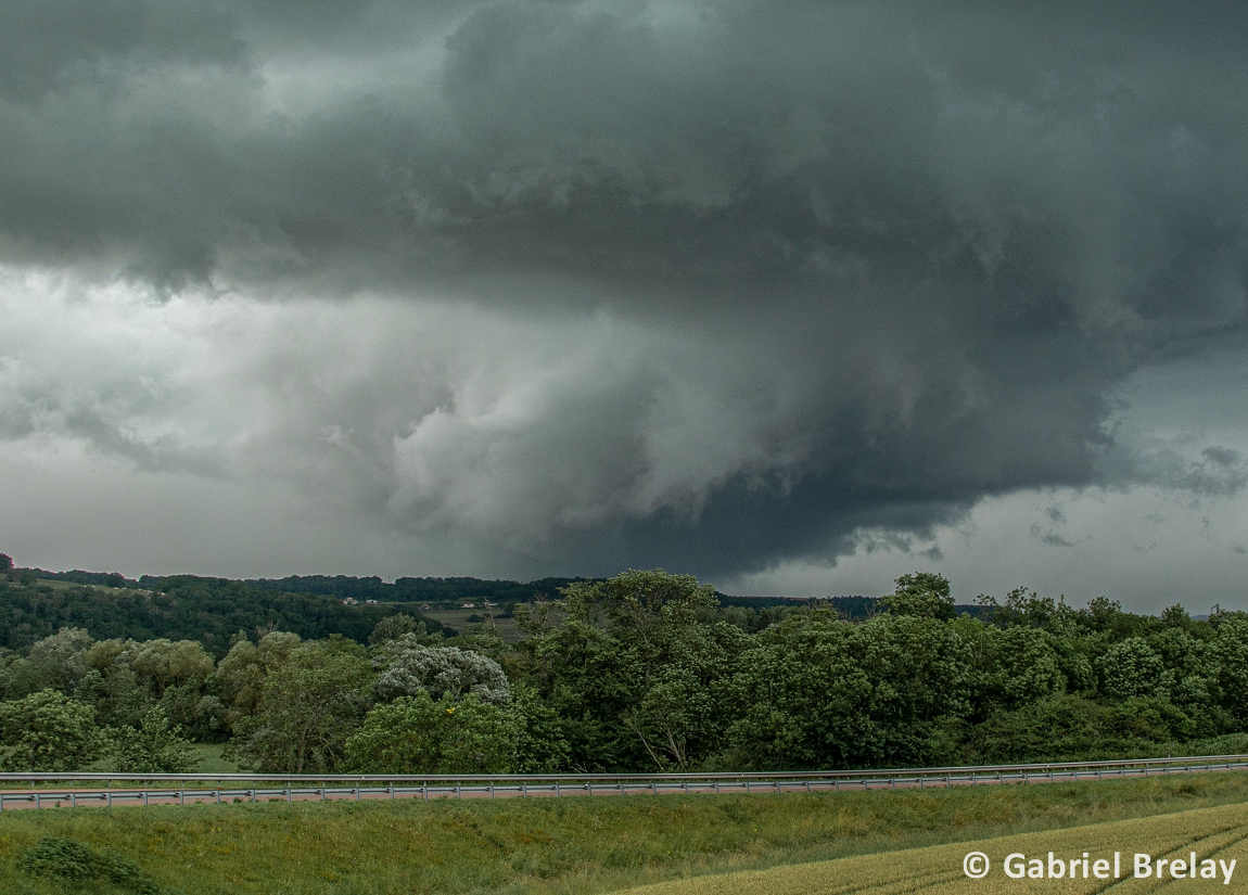 Tornade EF0 à Montigny-Montfort (Côte-d'Or) le 20 juin 2024