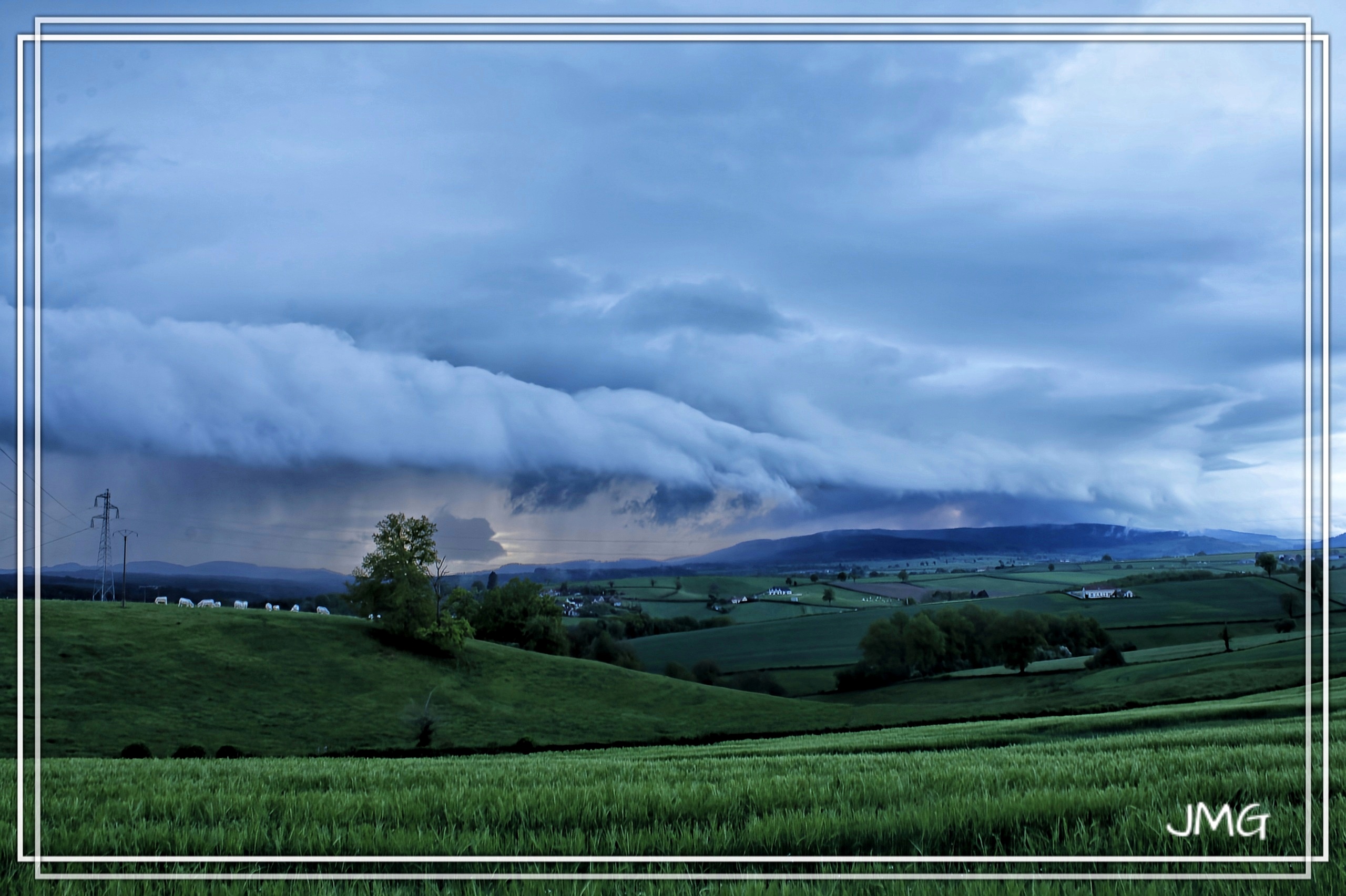 Bel arcus ce soir à Saint-Bérain-sous-Sanvignes près de Montceau-les-mines dans le 71 - 06/05/2024 19:30 - Jean Marc Guinot