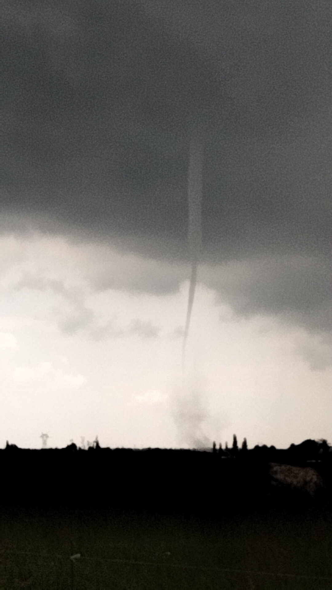 Tornade dans les marais de Trignac - 21/05/2024 15:10 - Sylvain Rousseau