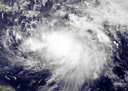 Tempête tropicale Emily dans les Antilles le 2 août 2011