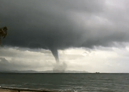 Tornade EF1 à la Londe-les-Maures (Var) le 29 novembre 2009