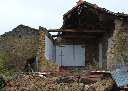 Tornade EF1 à Saint-Hilaire-le-Vouhis (Vendée) le 14 octobre 2012