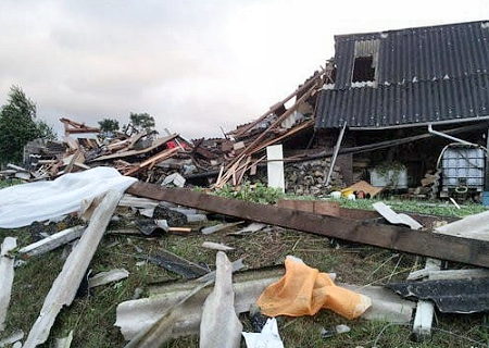 Violents orages le 27 juillet 2013 et macrorafales destructrices