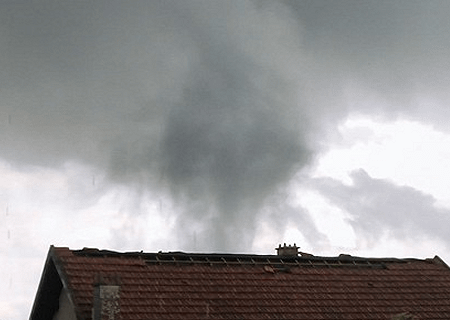 Tornade EF1 à Charquemont (Doubs) le 4 août 2014