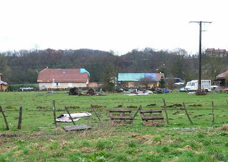 Tornade EF1 à Courtenay (Isère) le 28 mars 2006