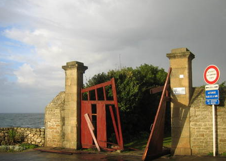 Tornade EF1 à Guilvinec (Finistère) le 30 septembre 2006