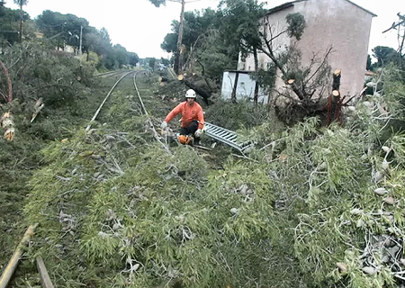 Tornade EF1 à Sausset-les-Pins (Bouches-du-Rhône) le 23 novembre 2018