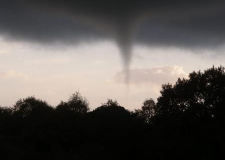 Tornade EF1 à Tiffauges (Vendée) le 14 novembre 2014